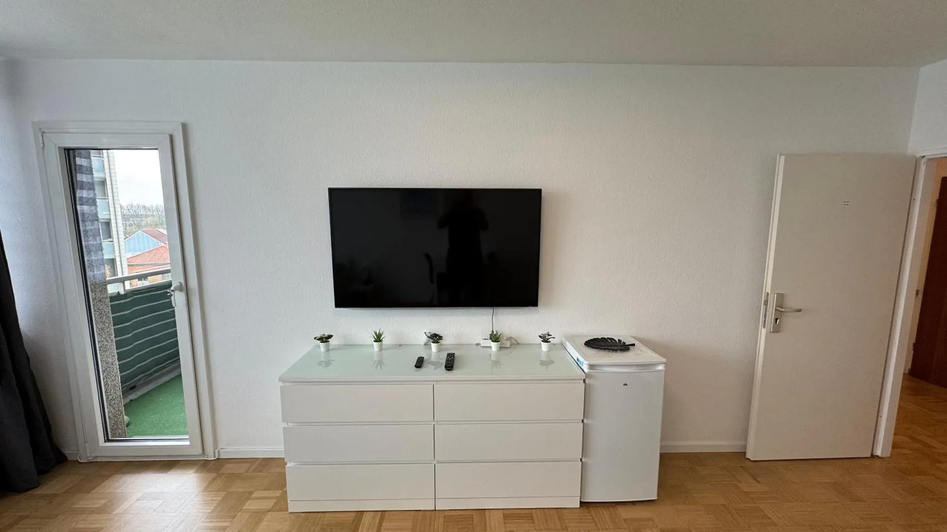 Monteur- & Messezimmer In Ratingen Homestay
